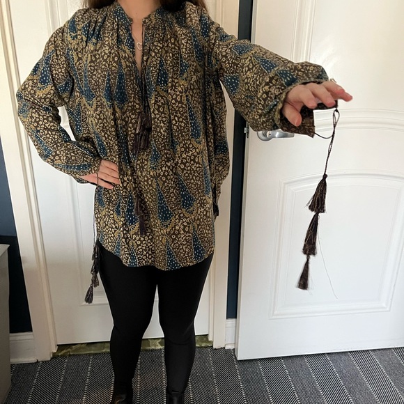 Patterned Women's Top with Tassels - Picture 1 of 10